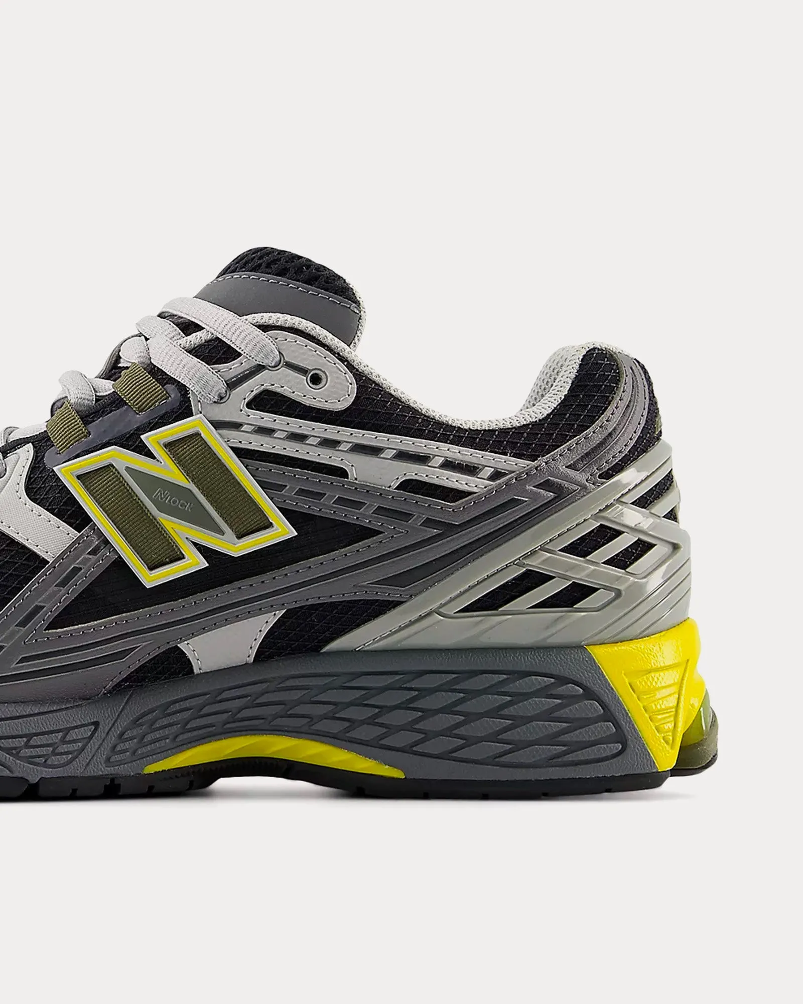 1906N Castlerock / Ginger Lemon / Phantom Low Top Sneakers