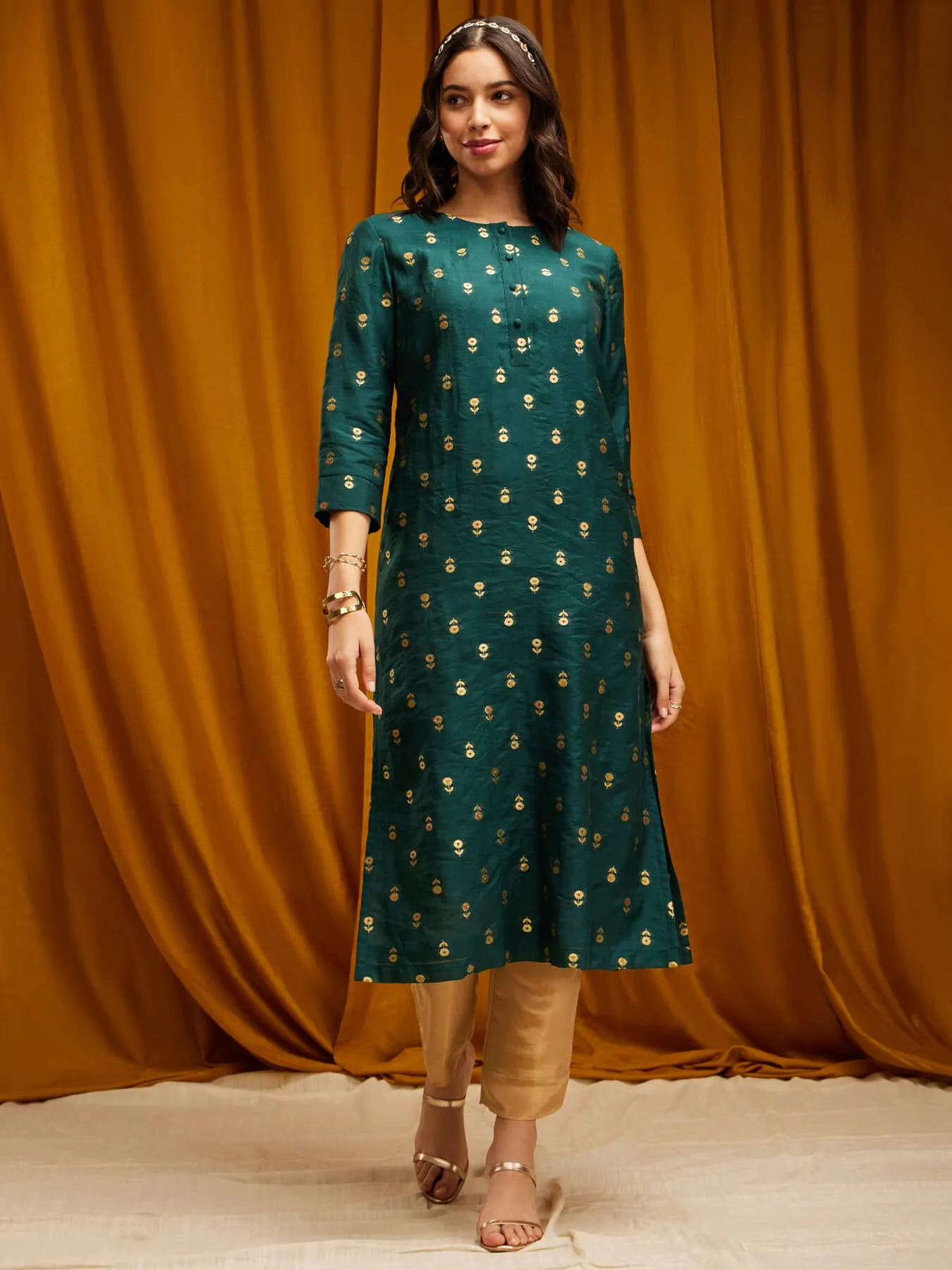 Chanderi Brocade Round Neck Kurta - Green