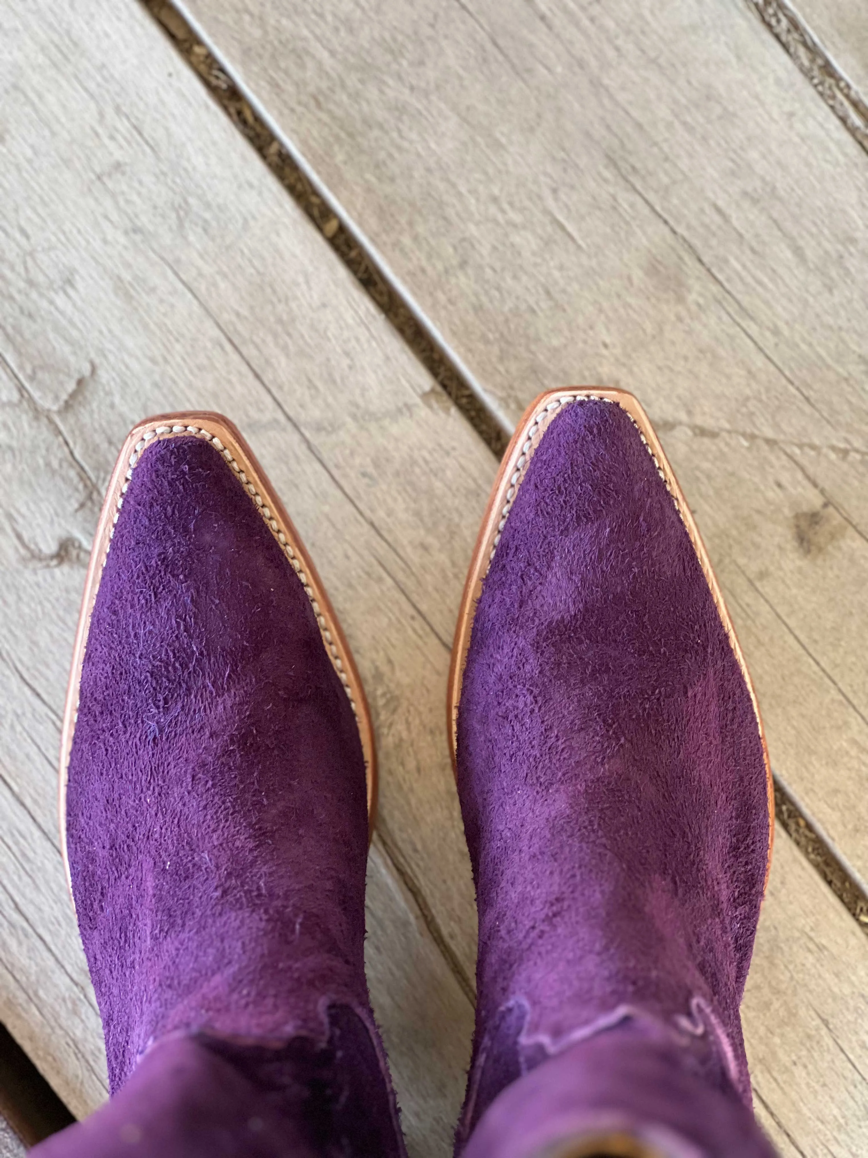 Fenoglio Boot Co. | Violet Roughout Boot