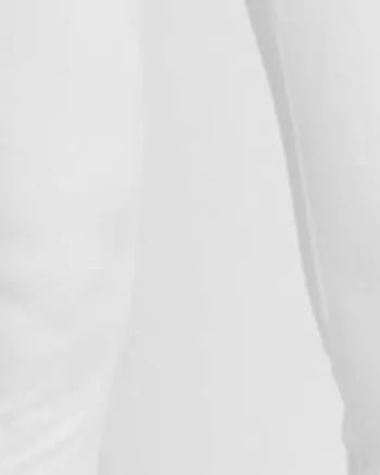 Fringe Bottom Capris In White | White