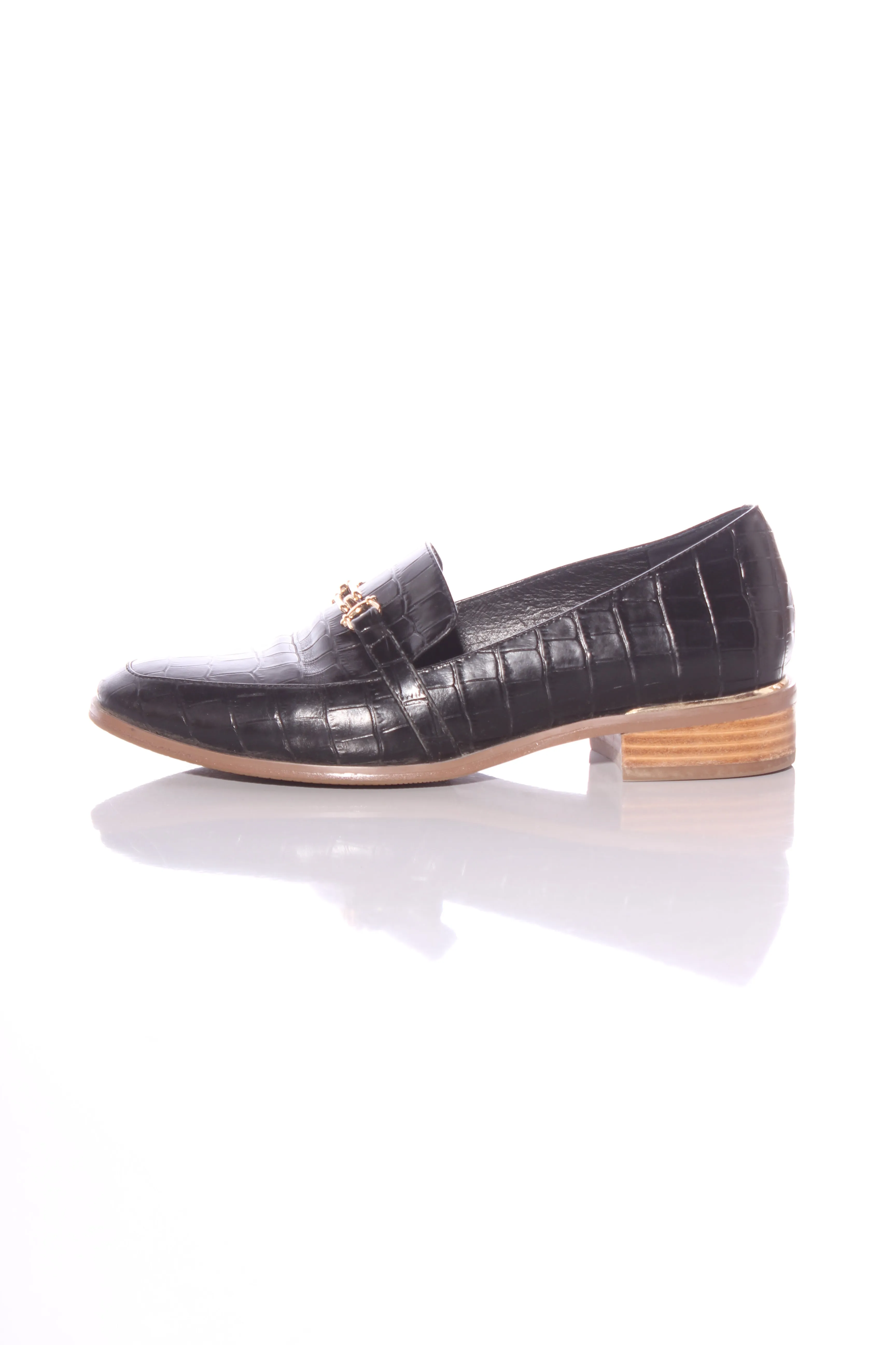 ISABELLA ANSELMI - Patent croc leather loafers! 9