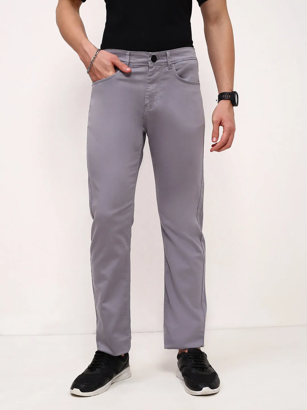 Men Grey Solid Straight Fit Low-Rise Stretchable Jeans