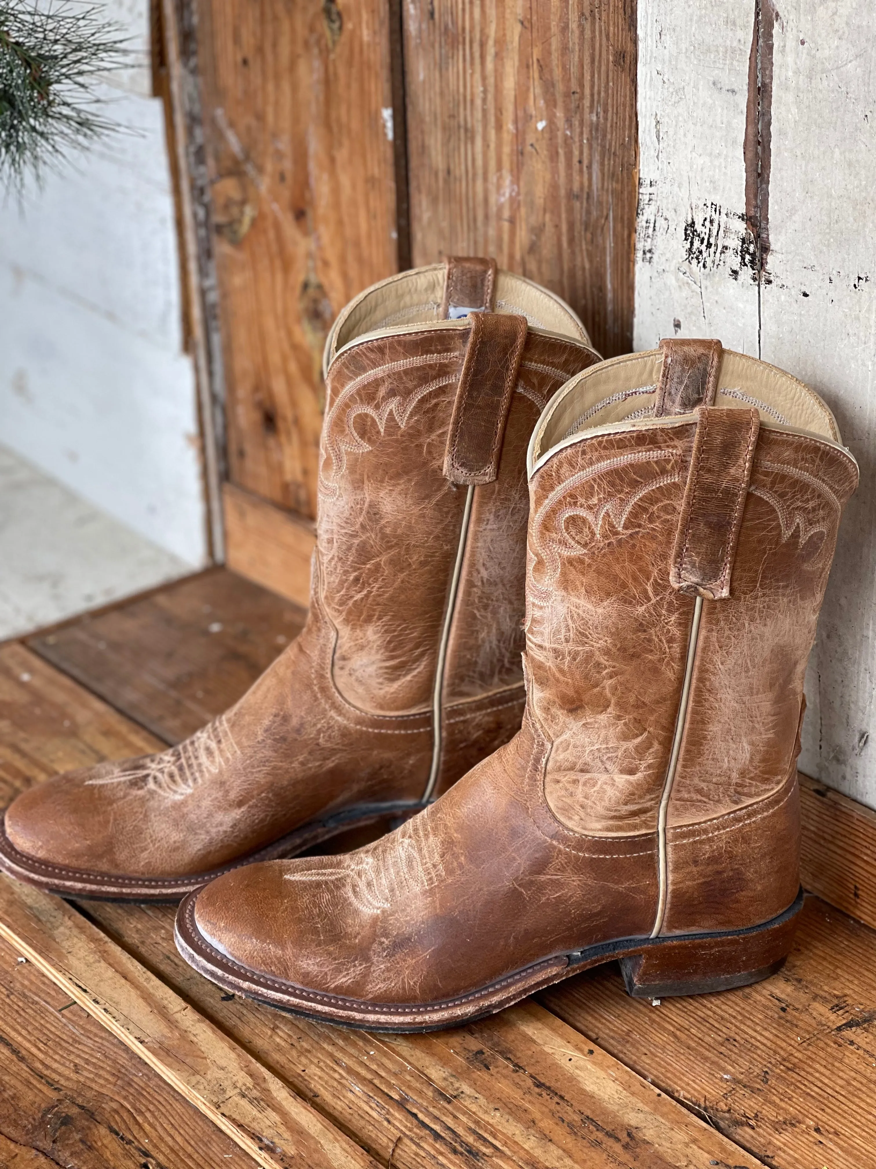 PATTON'S ANDERSON BEAN EXCLUSIVE "THE PATRICK" TUMBLED MAD DOG COYOTE BOOTS