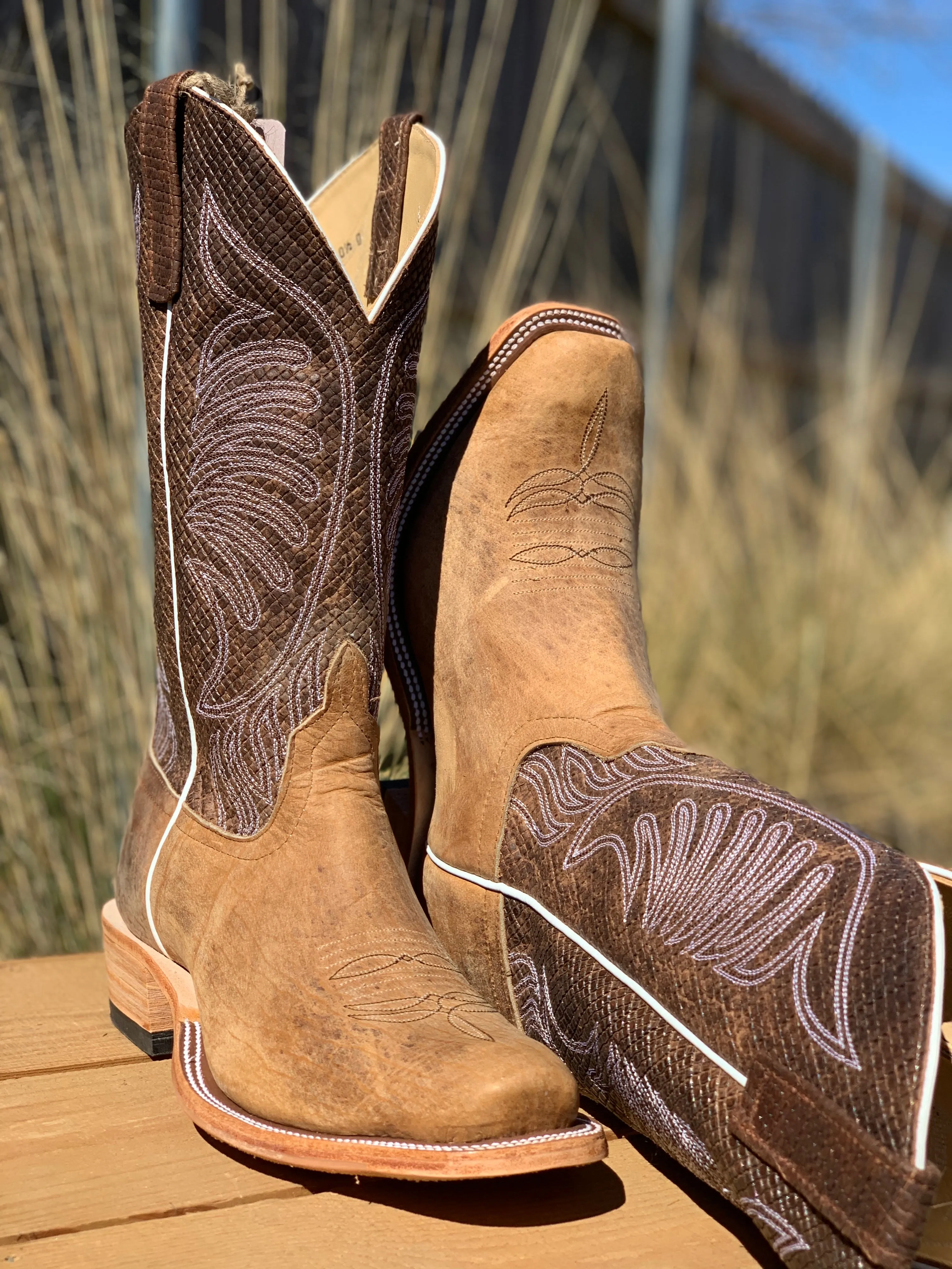 PATTON'S ANDERSON BEAN EXCLUSIVE "THE THOMAS" DISTRESSED AMERICAN BISON BOOTS
