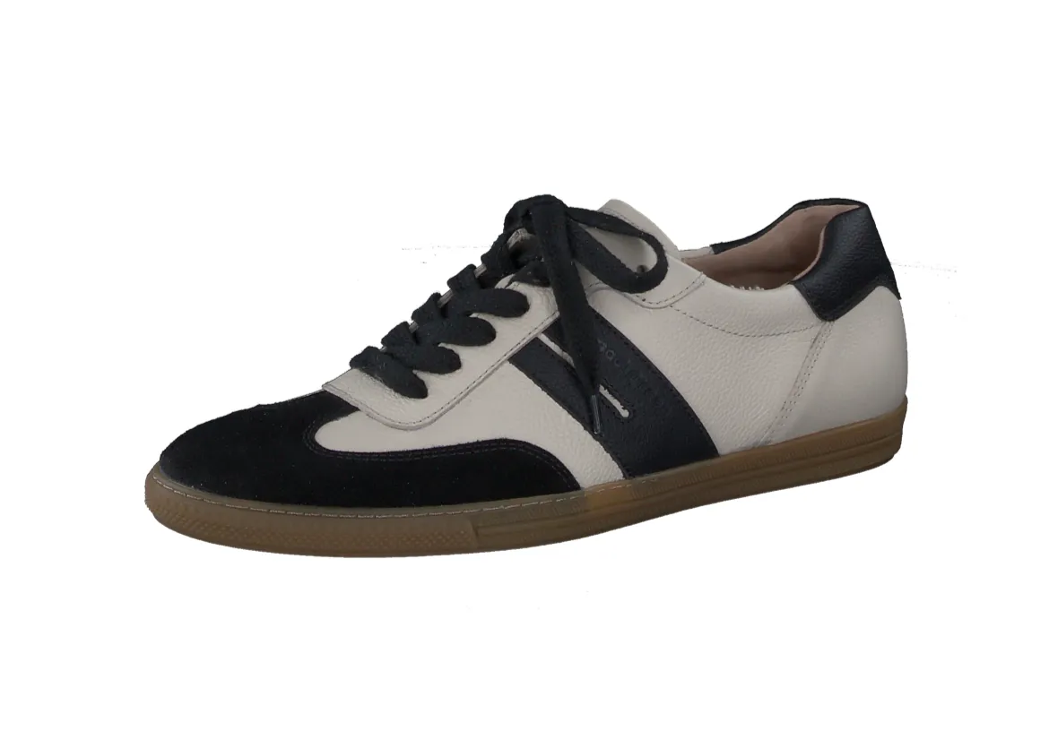 Paul Green beige and black sneaker