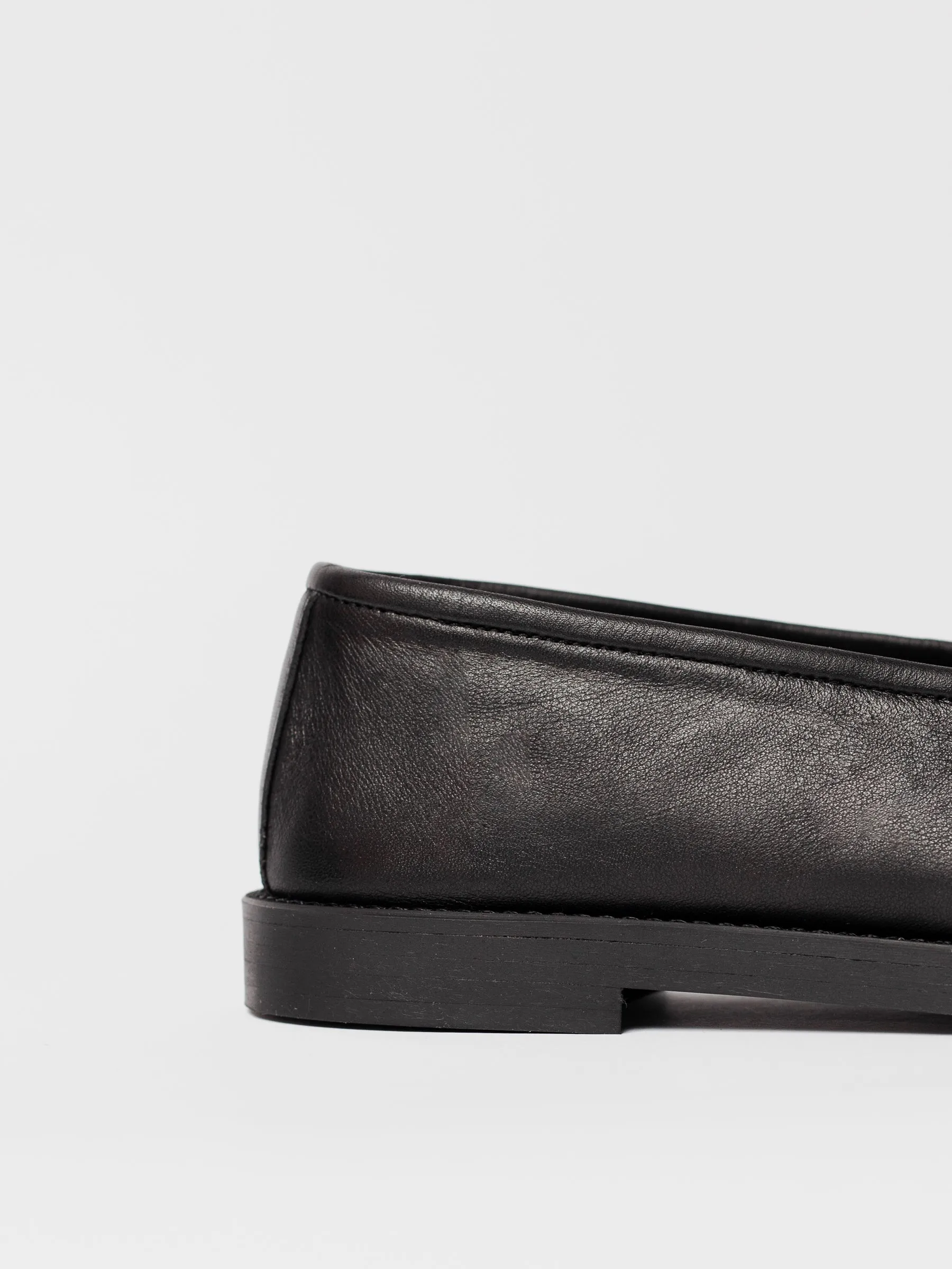 THE COCO FLAT BLACK